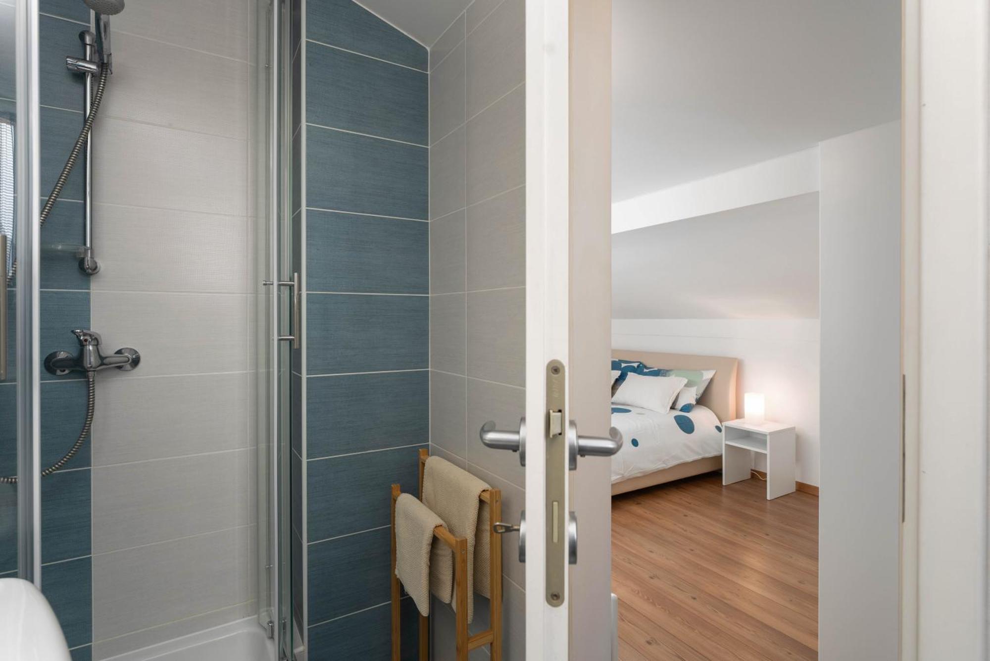 Degrassi Square Apartments (Adults Only) Vrsar Dış mekan fotoğraf
